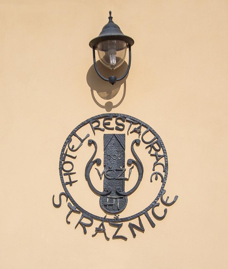 Hotel Pod Vezi Strážnice Eksteriør billede