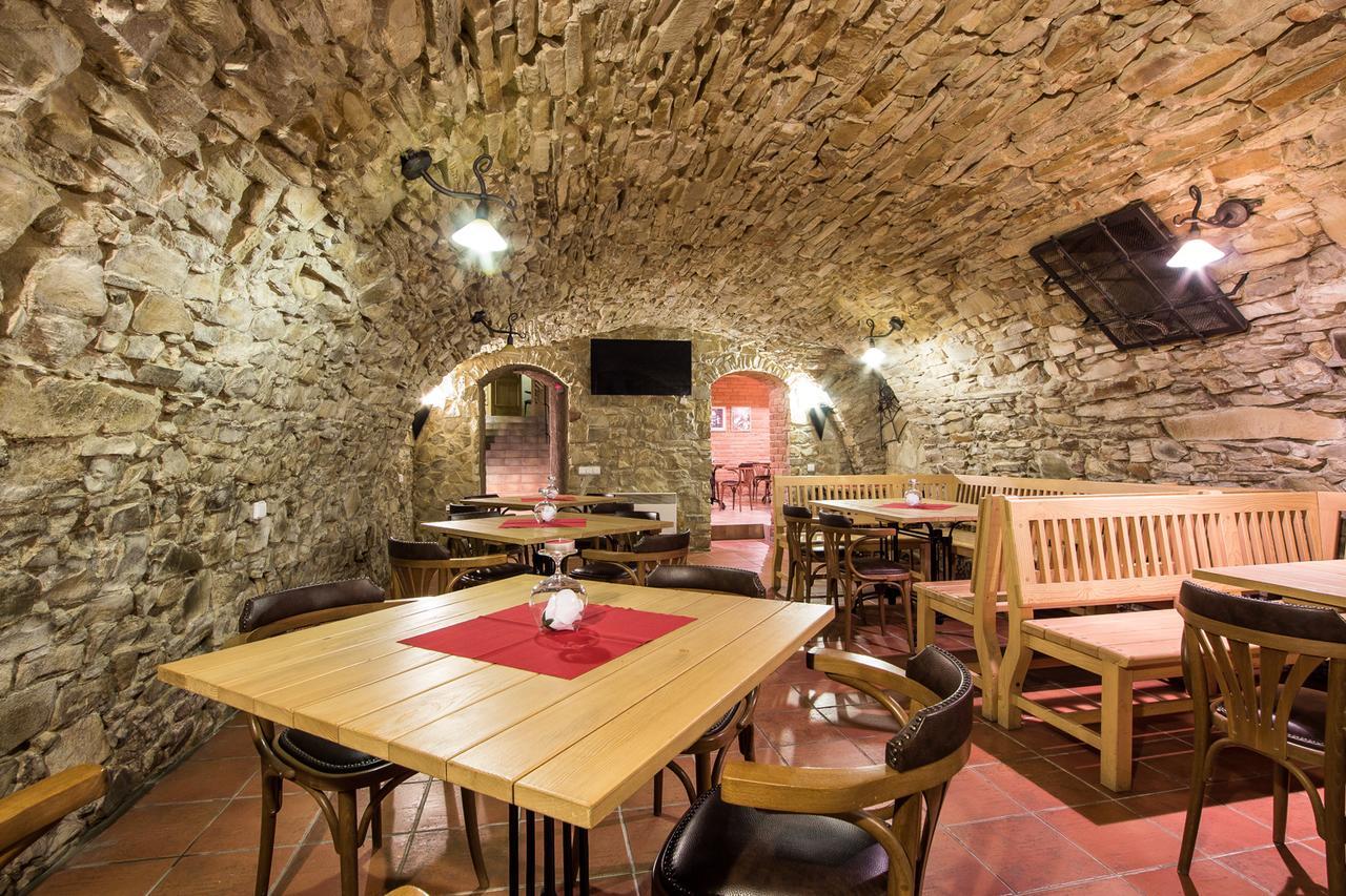 Hotel Pod Vezi Strážnice Eksteriør billede